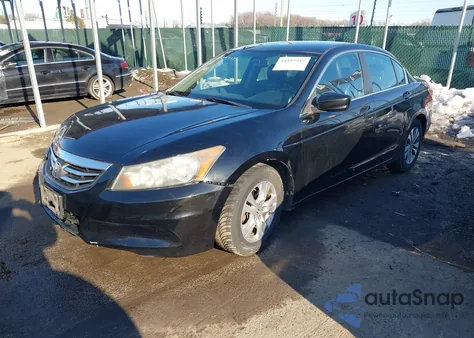 2011 Honda Accord 2.4 Se z USA, uszkodzony, nr VIN 1HGCP2F64BA138266